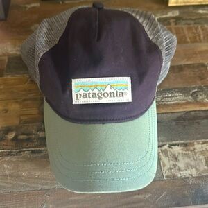 Women’s Patagonia trucker hat
